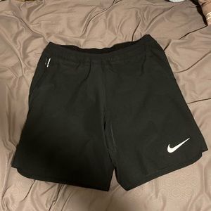 NWT Men’s Nike 8” Pro Flex Repel Shorts